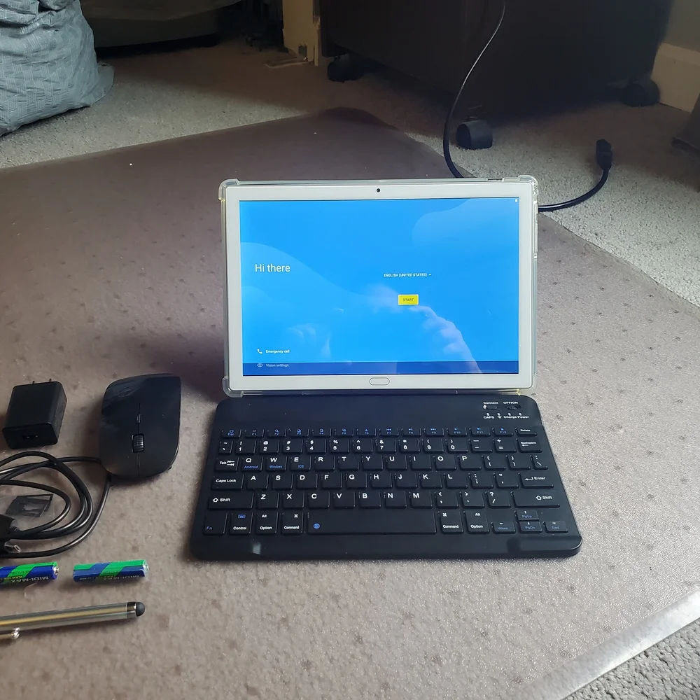 This is a Meiza Andriod Tablet with Black Keyboard